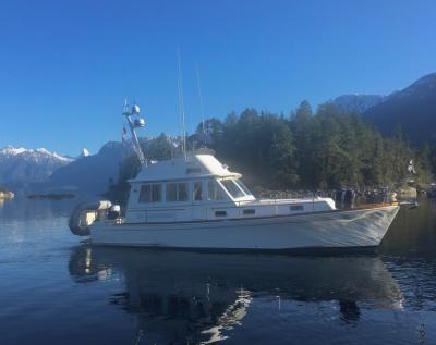 Eastbay 40 Siren at anchor in Desolation Sound BC. Winter 2020
